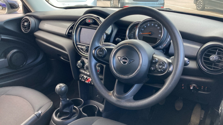 MINI Hatchback 1.5 Cooper Classic II 3dr Petrol Hatchback